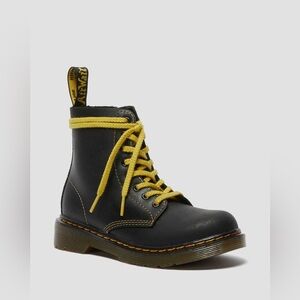 Dr. Martens Unisex 1460 Pascal Junior Black Boots